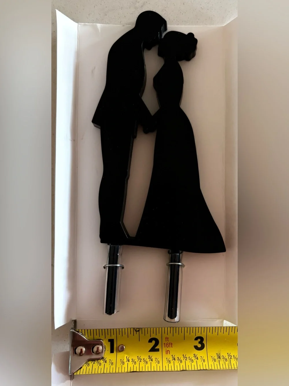 Simplicity Black Bride and Groom Silhouette Cake Topper